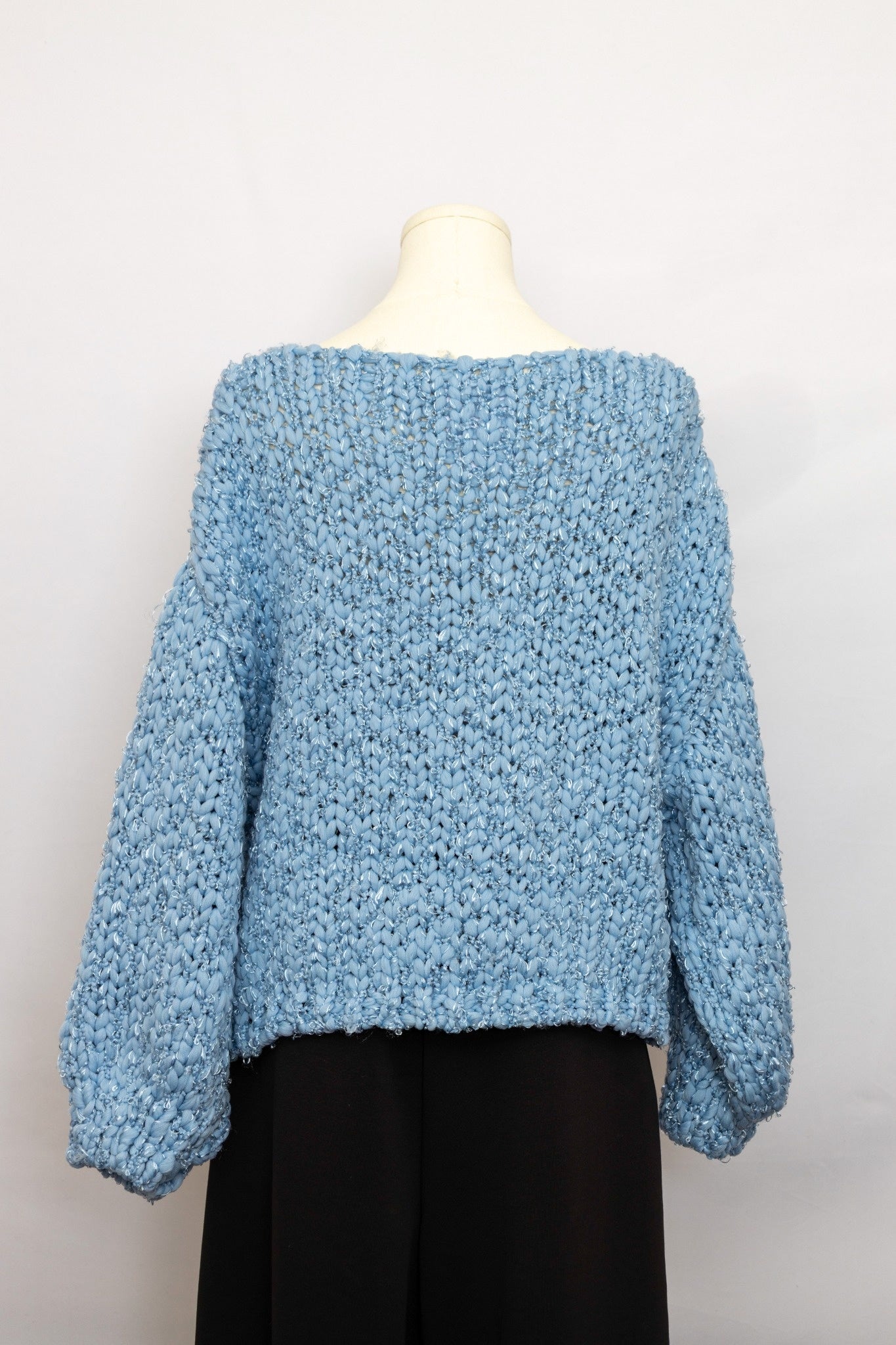 Pull ruban bleu