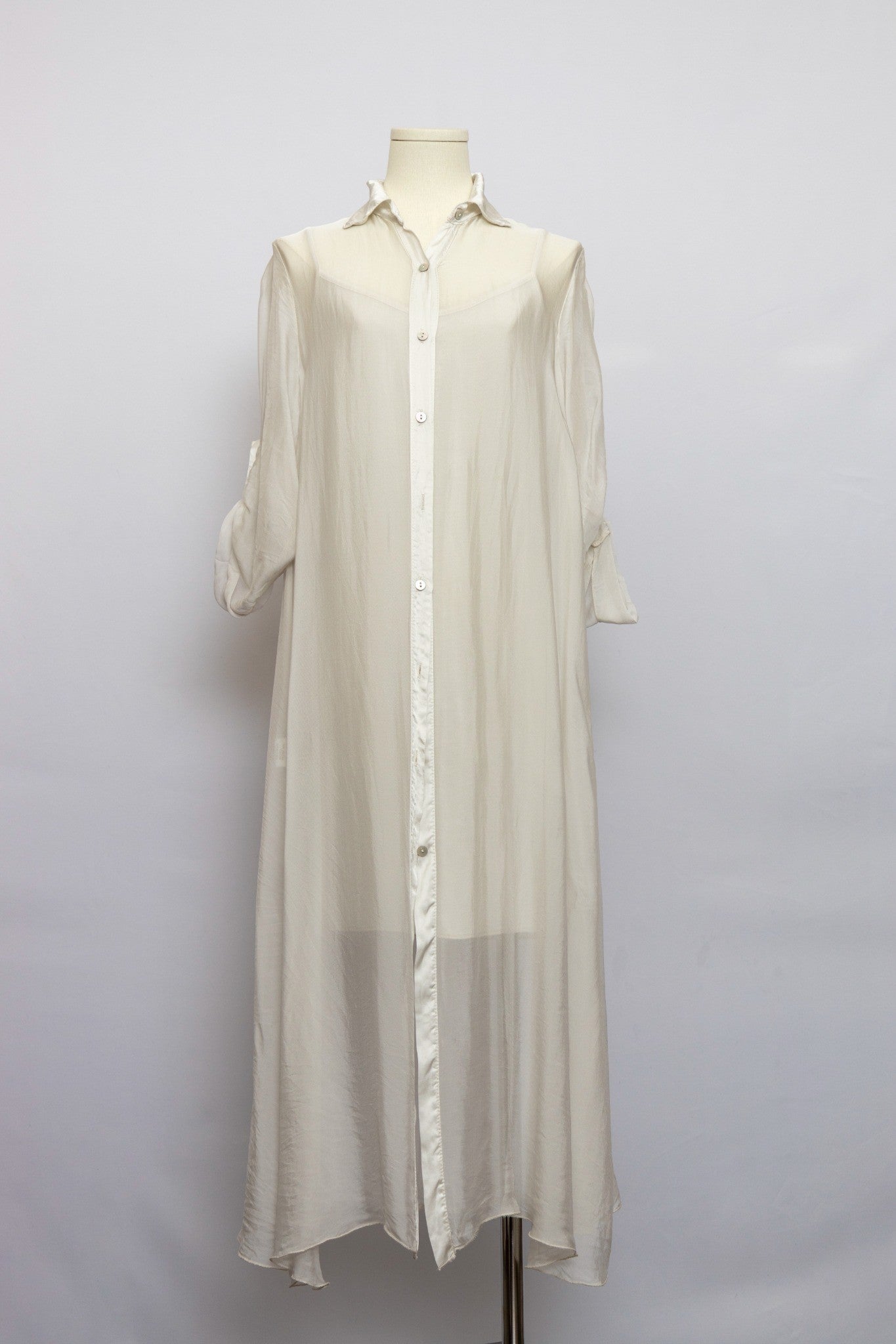 Robe Nacre