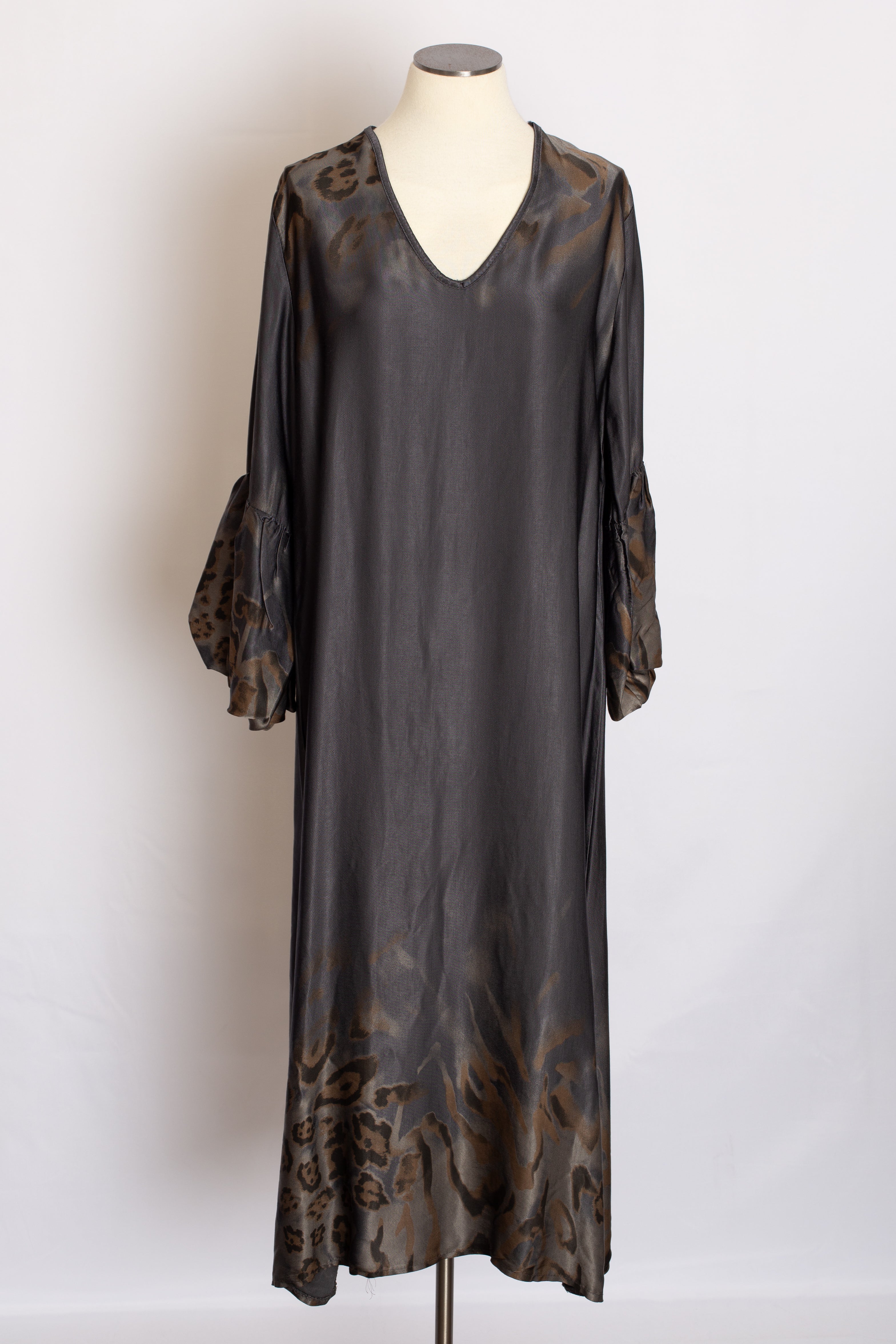 Robe Léopard Noire